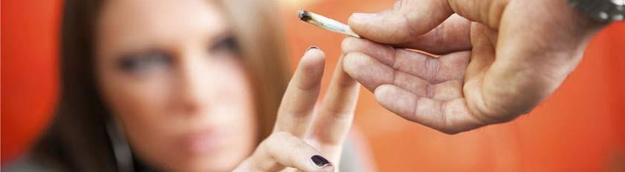 Consumo de drogas  y adolescencia